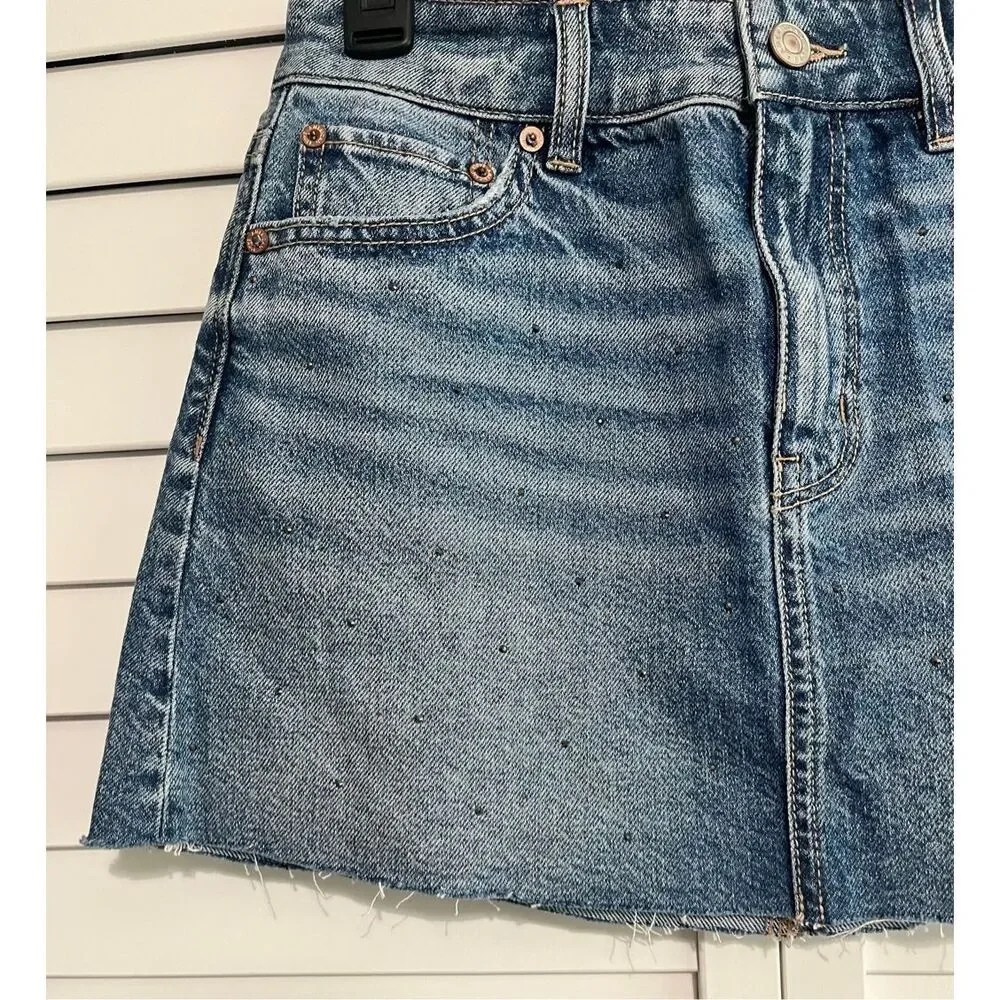 NWOT American Eagle 90’s High Rise Mini Denim Skirt Size 6